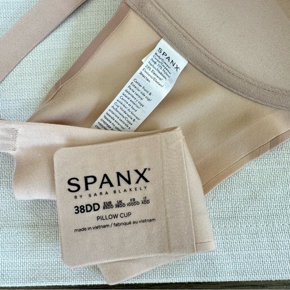 Spanx Pillow Cup Lightly Lined Full Coverage Underwire Bra Nude 38DD - Picture 5 of 9